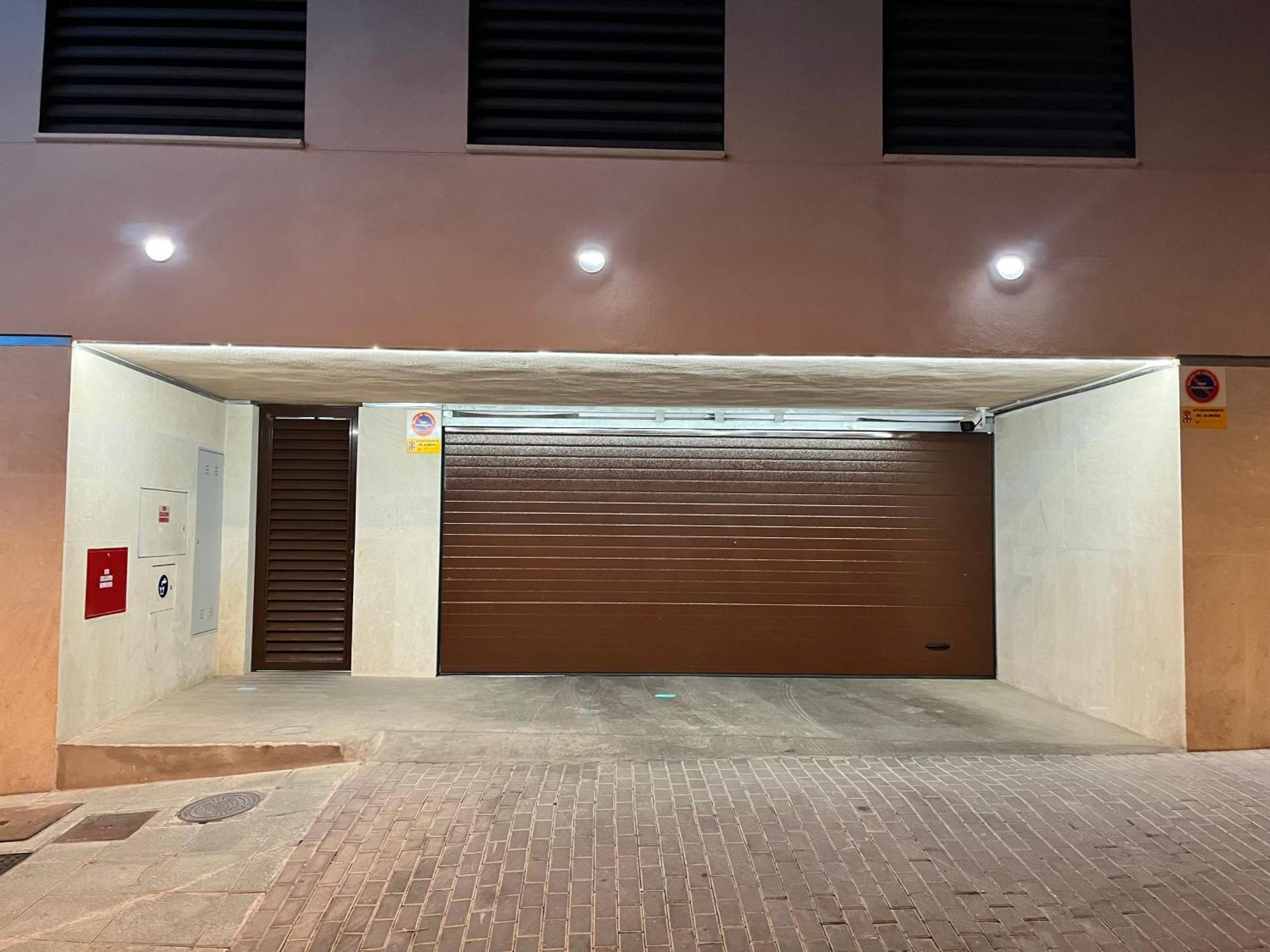 Apartamento Cathedral - Center - Free Parking - Climatized Almería